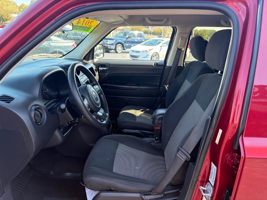 Jeep Patriot FWD 4dr Sport 2014