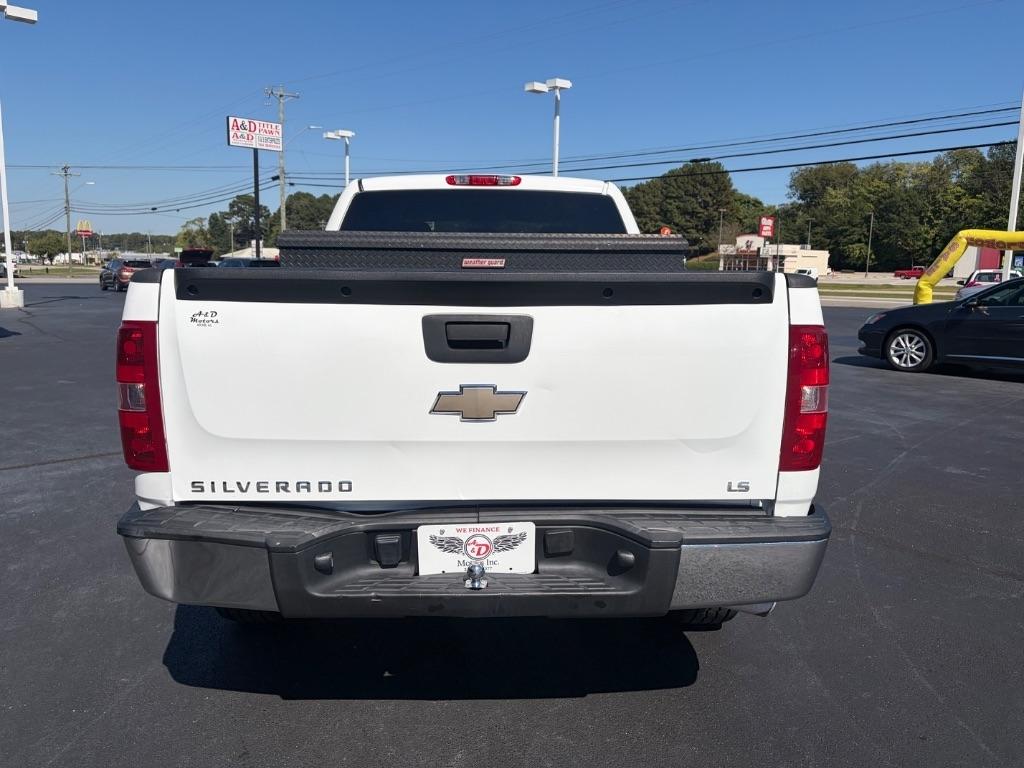 Chevrolet Silverado 1500 2WD Ext Cab 143.5" LS 2009