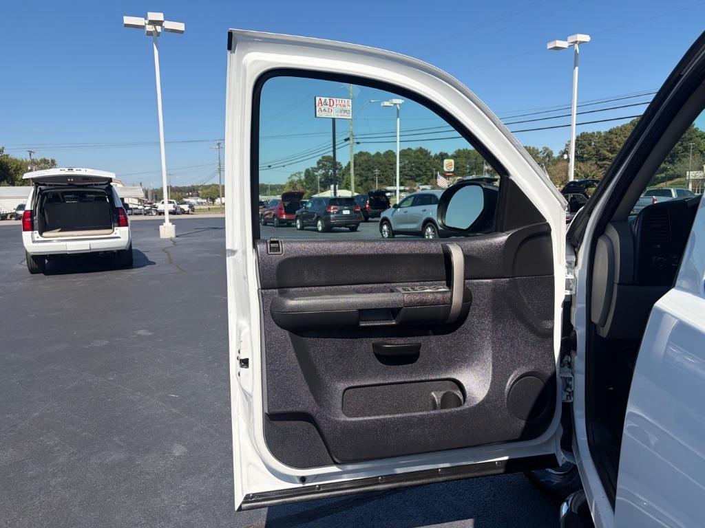 Chevrolet Silverado 1500 2WD Ext Cab 143.5" LS 2009