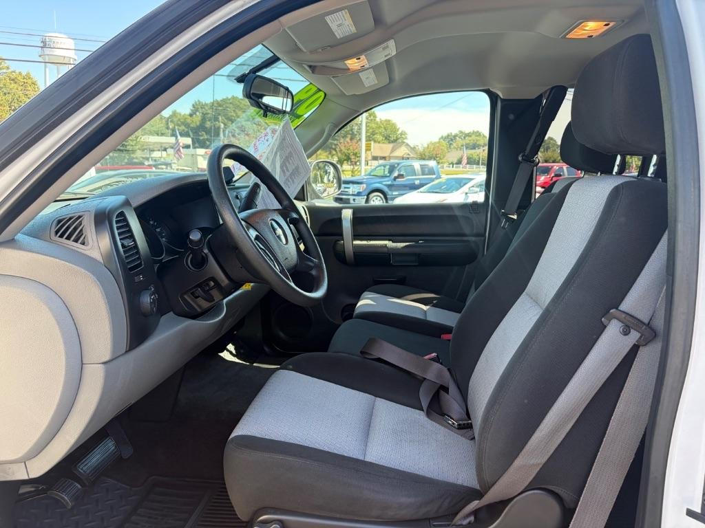 Chevrolet Silverado 1500 2WD Ext Cab 143.5" LS 2009