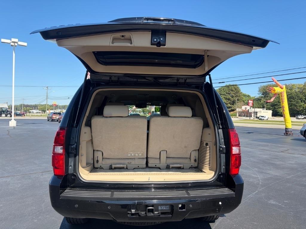 Chevrolet Tahoe 2WD 4dr 1500 LT 2011