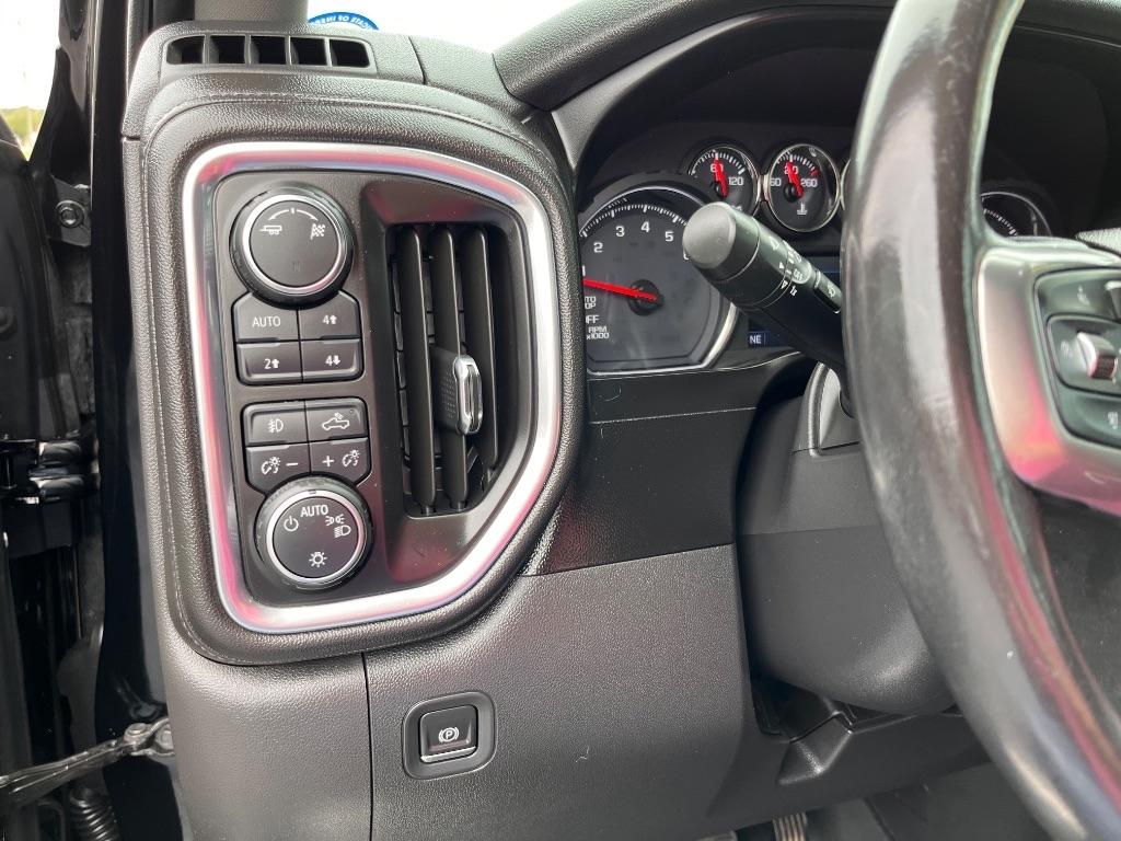 Chevrolet Silverado 1500 4WD Crew Cab 147" LT Trail Boss 2019