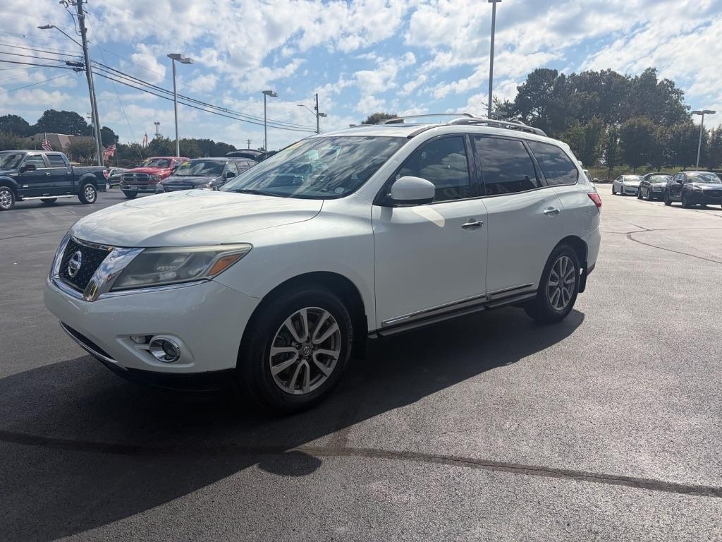 Nissan Pathfinder 2WD 4dr SL 2015