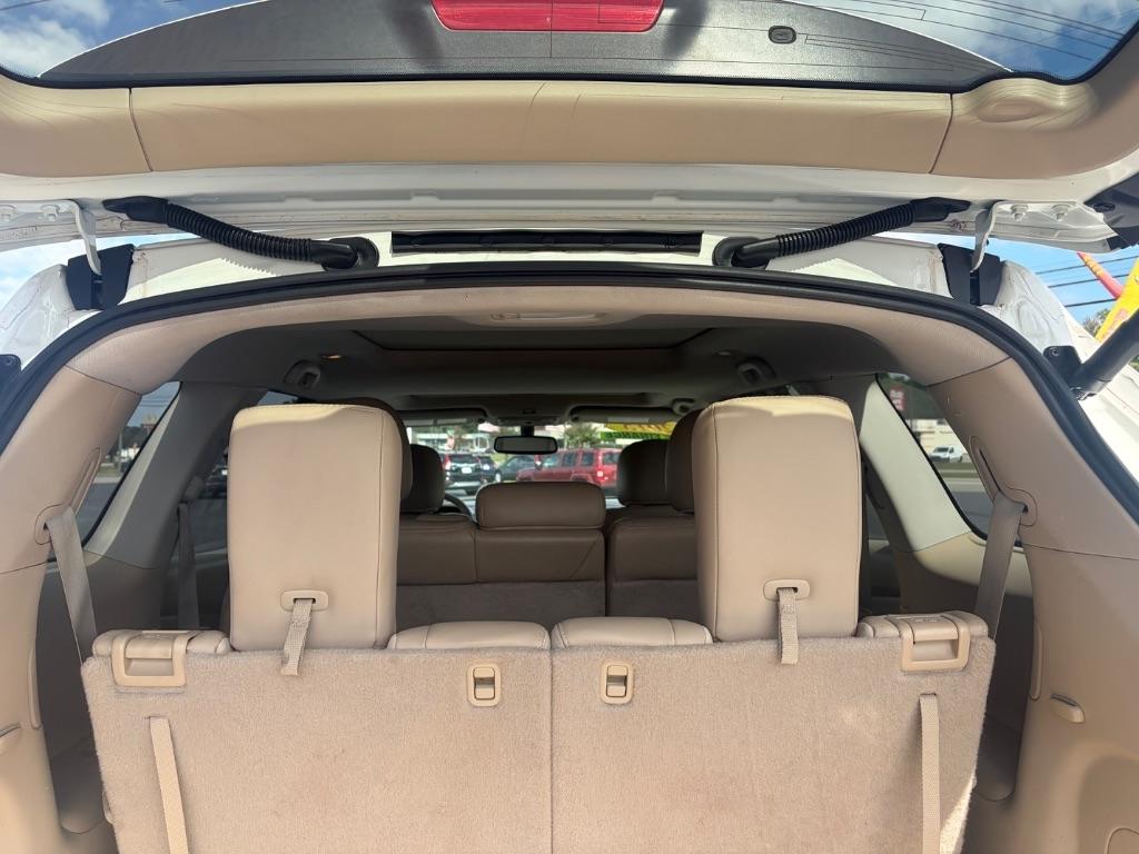 Nissan Pathfinder 2WD 4dr SL 2015