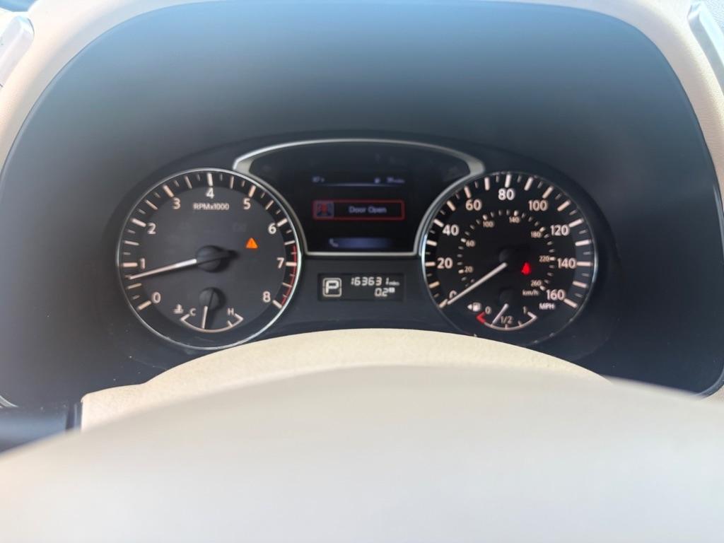 Nissan Pathfinder 2WD 4dr SL 2015