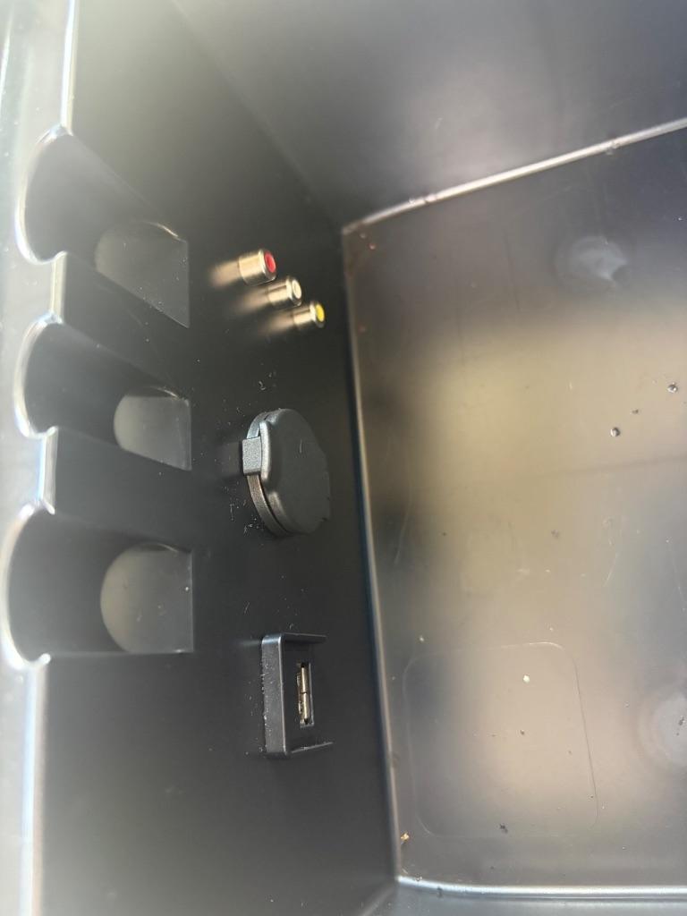 Nissan Pathfinder 2WD 4dr SL 2015