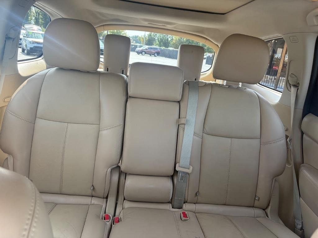 Nissan Pathfinder 2WD 4dr SL 2015