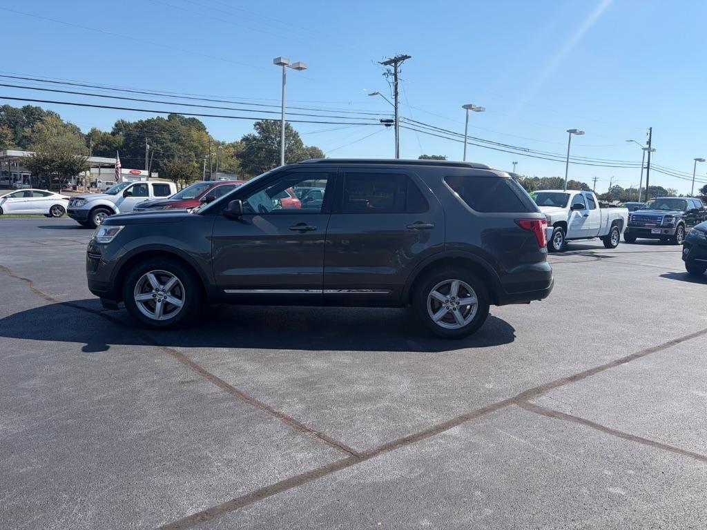 Ford Explorer XLT FWD 2018