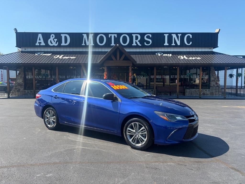Toyota Camry 4dr Sdn I4 Auto SE w/Special Edition Pkg (Natl) 2016