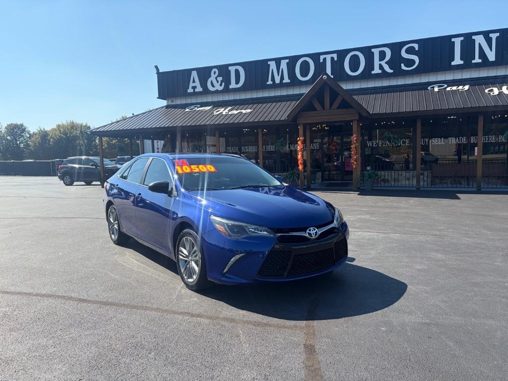 Toyota Camry 4dr Sdn I4 Auto SE w/Special Edition Pkg (Natl) 2016