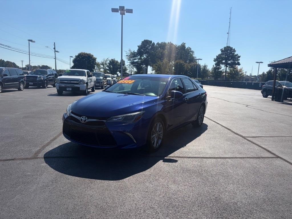 Toyota Camry 4dr Sdn I4 Auto SE w/Special Edition Pkg (Natl) 2016