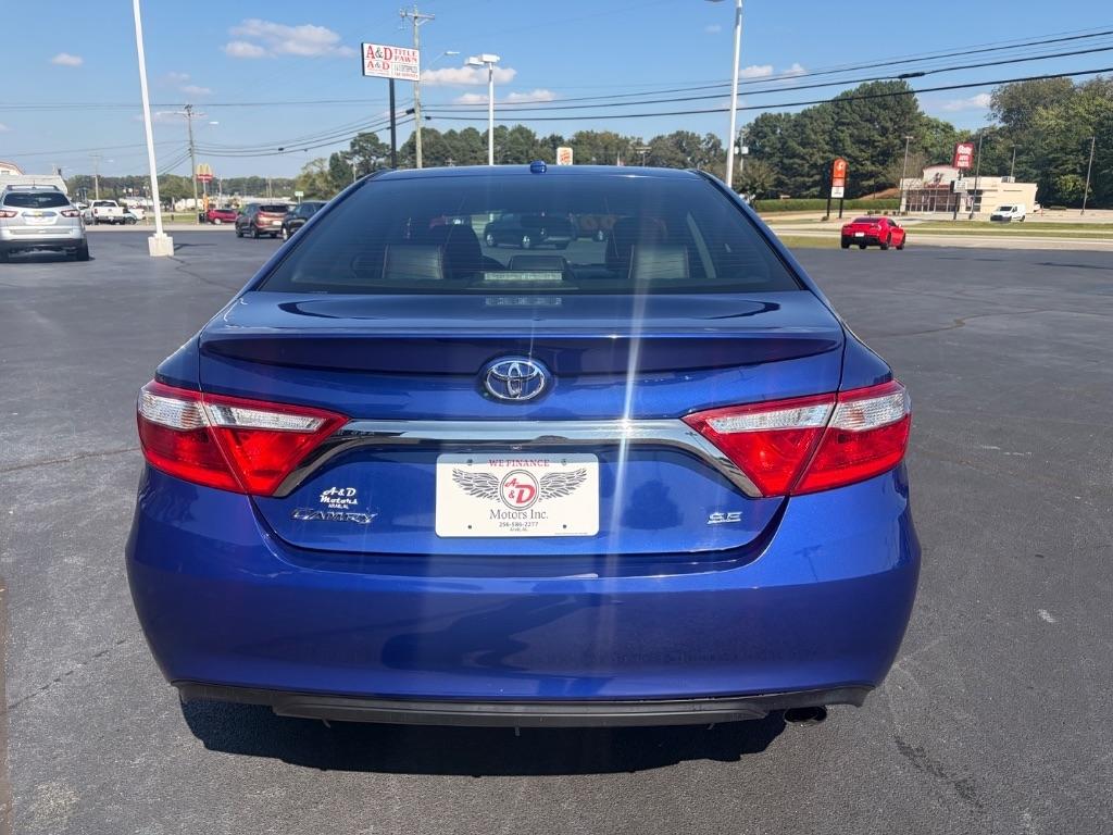 Toyota Camry 4dr Sdn I4 Auto SE w/Special Edition Pkg (Natl) 2016