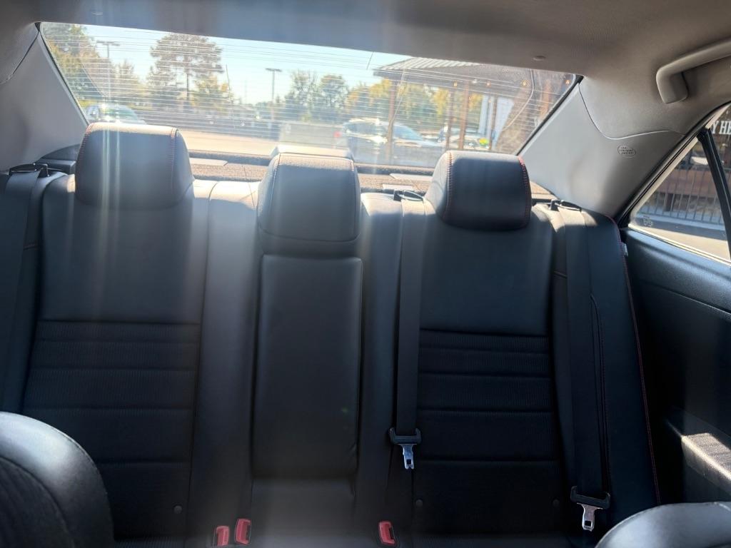Toyota Camry 4dr Sdn I4 Auto SE w/Special Edition Pkg (Natl) 2016