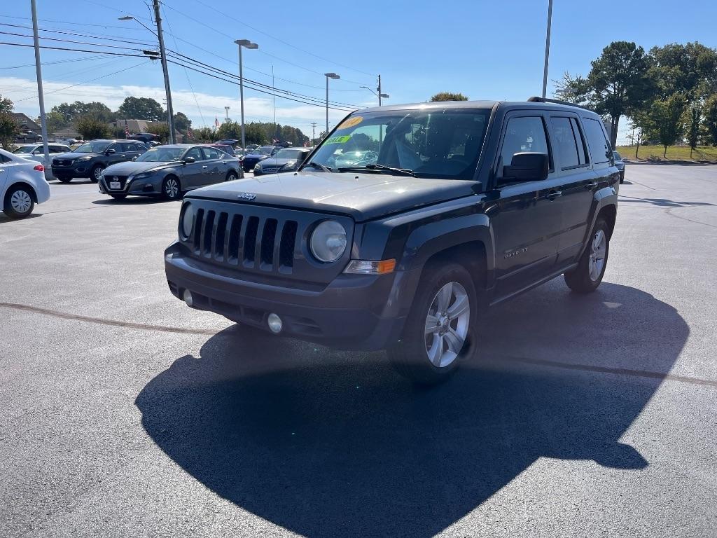 Jeep Patriot FWD 4dr Latitude 2014