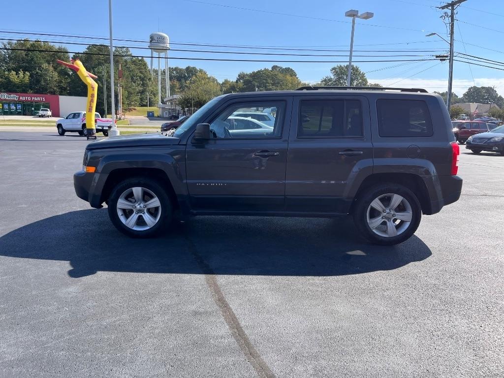Jeep Patriot FWD 4dr Latitude 2014