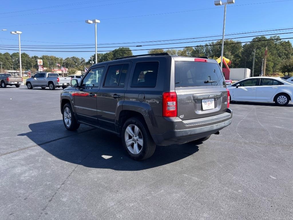 Jeep Patriot FWD 4dr Latitude 2014