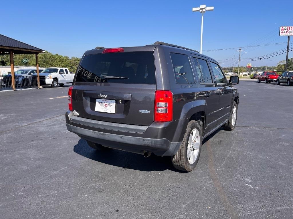 Jeep Patriot FWD 4dr Latitude 2014