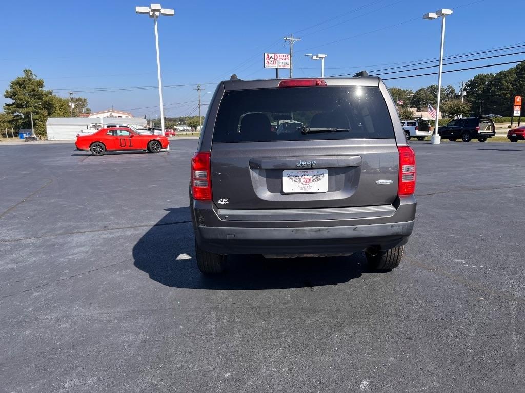 Jeep Patriot FWD 4dr Latitude 2014