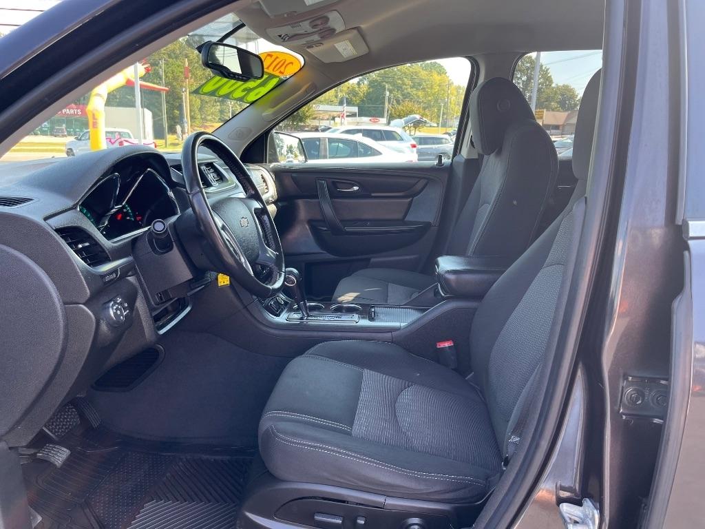 Chevrolet Traverse FWD 4dr LT w/2LT 2017