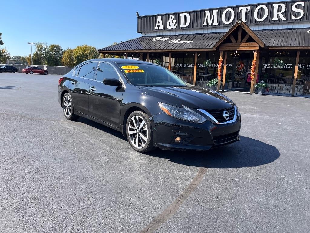 Nissan Altima 2017.5 2.5 SR Sedan 2017