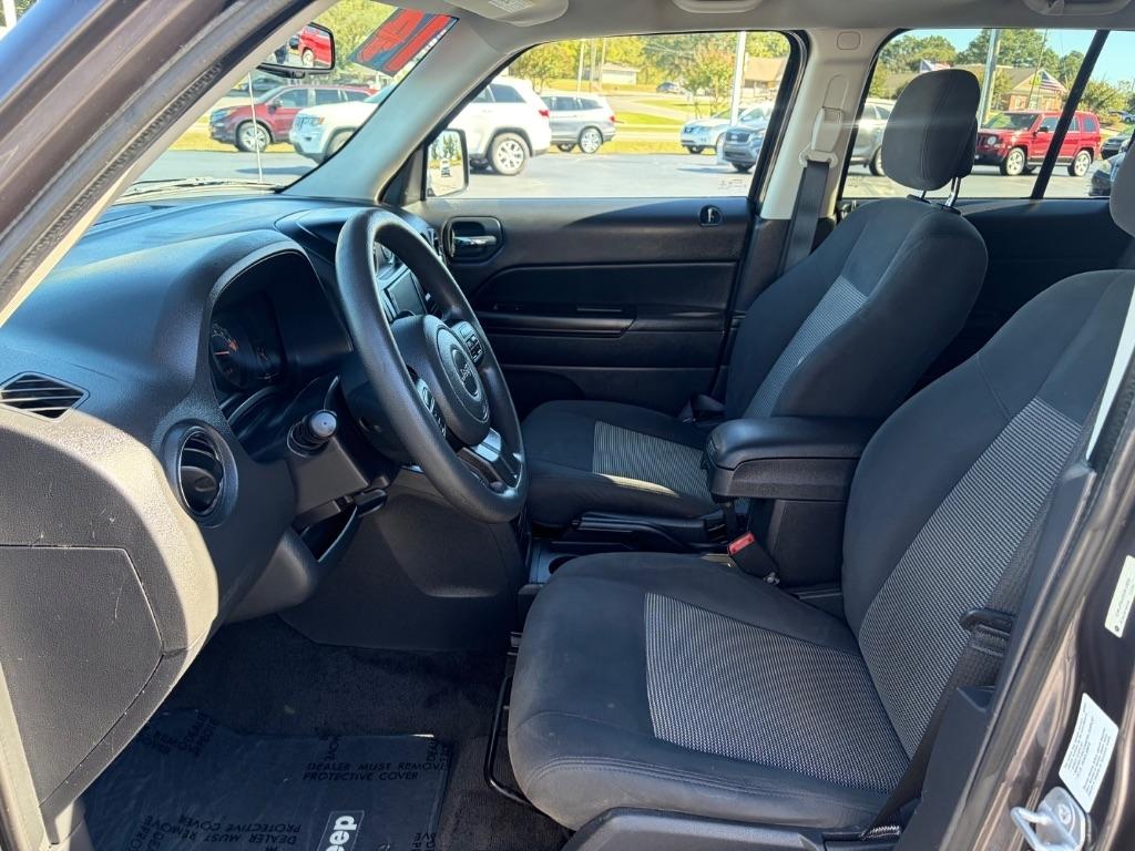 Jeep Patriot FWD 4dr Altitude 2014