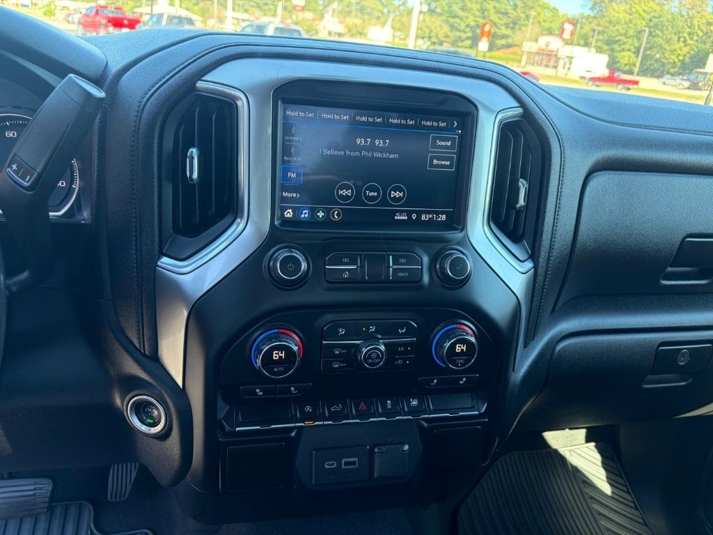 Chevrolet Silverado 1500 2WD Double Cab 147" LT 2019