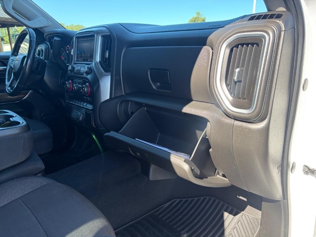 Chevrolet Silverado 1500 2WD Double Cab 147" LT 2019