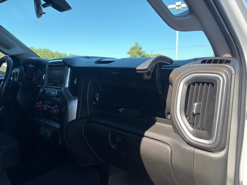 Chevrolet Silverado 1500 2WD Double Cab 147" LT 2019