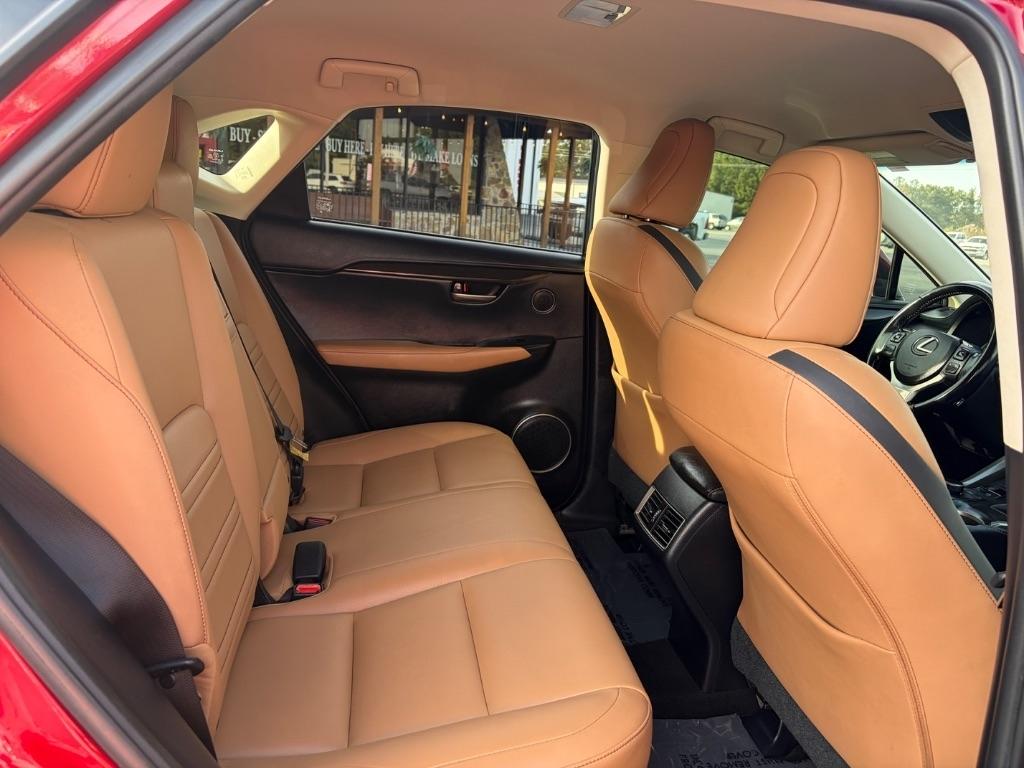 Lexus NX NX Turbo FWD 2017