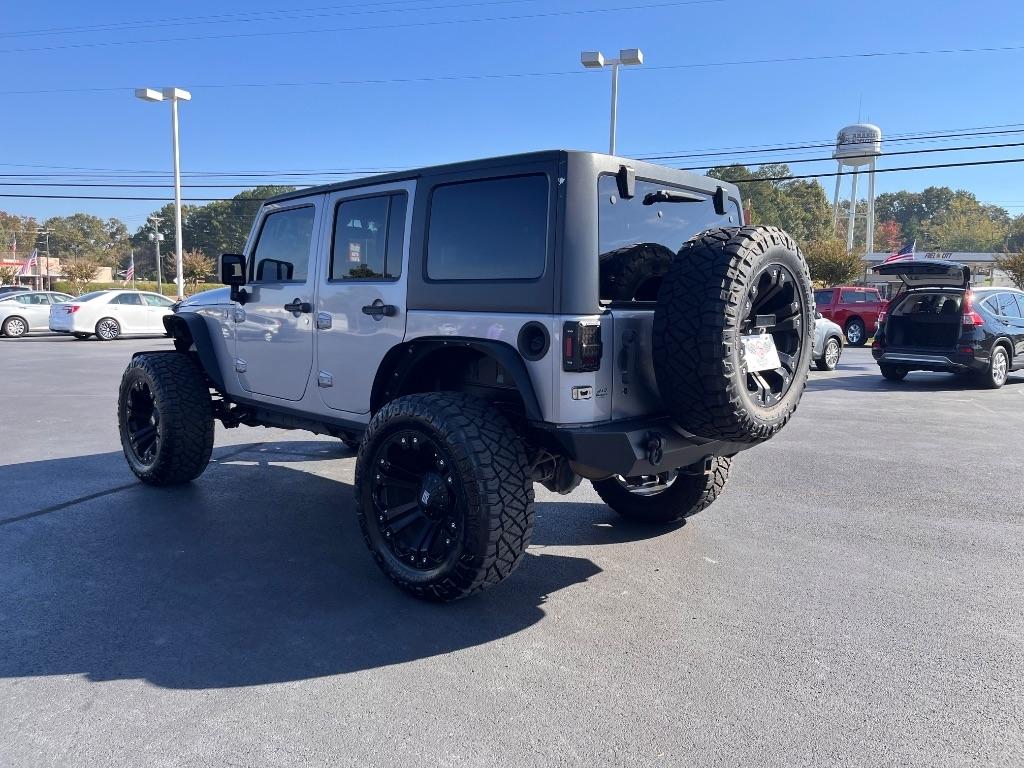 Jeep Wrangler Unlimited 4WD 4dr Rubicon 2014