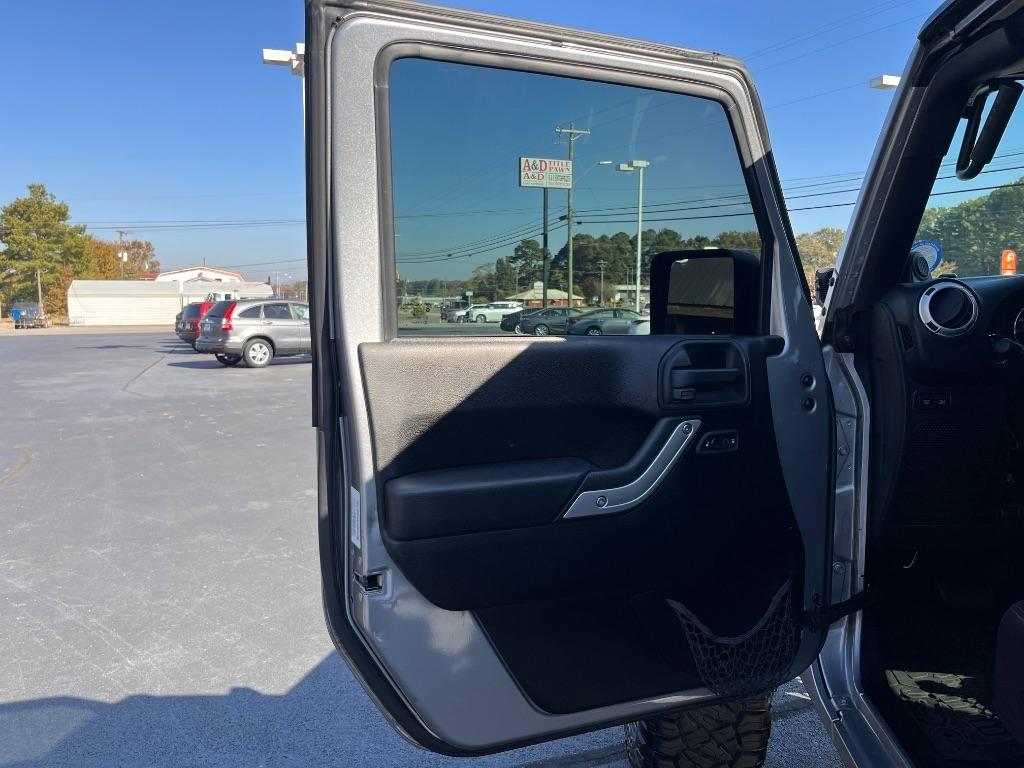 Jeep Wrangler Unlimited 4WD 4dr Rubicon 2014