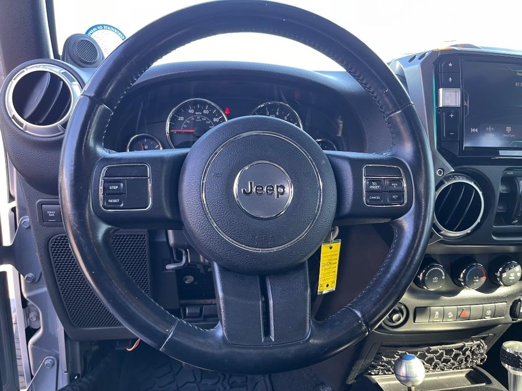 Jeep Wrangler Unlimited 4WD 4dr Rubicon 2014