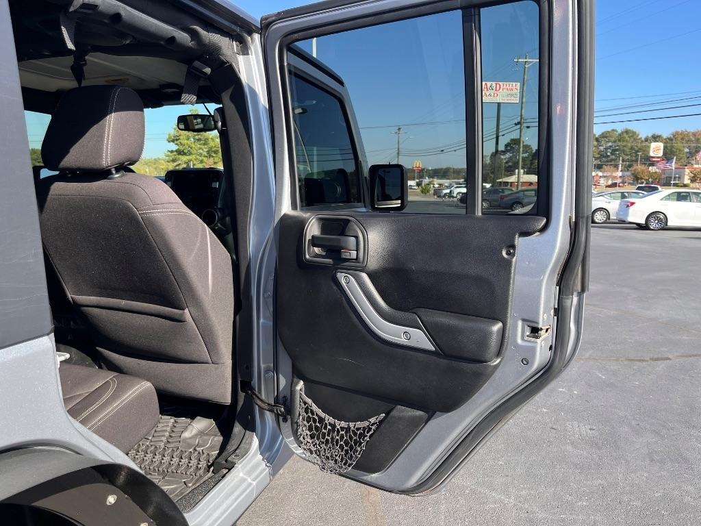 Jeep Wrangler Unlimited 4WD 4dr Rubicon 2014
