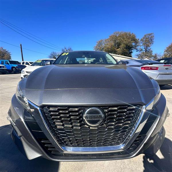 2021 Nissan Altima S's photo
