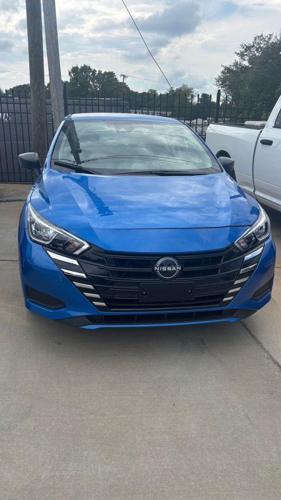 2024 Nissan Versa Sedan S's photo