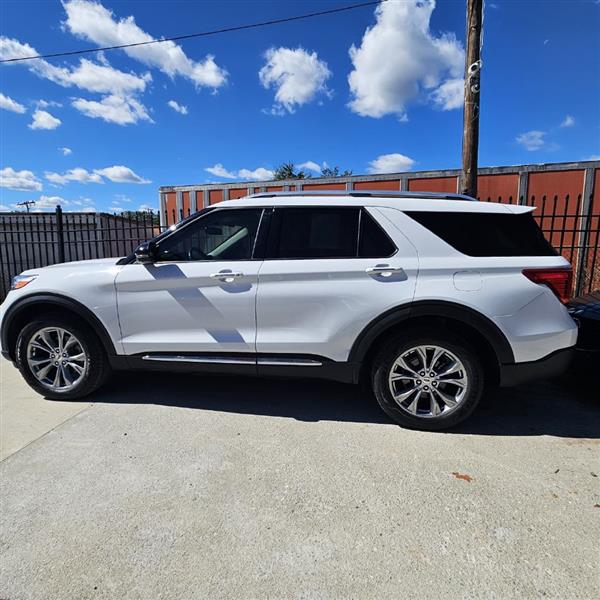 Ford Explorer Limited AWD 2022