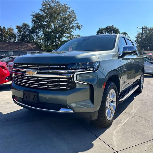 2023 Chevrolet Suburban Premier