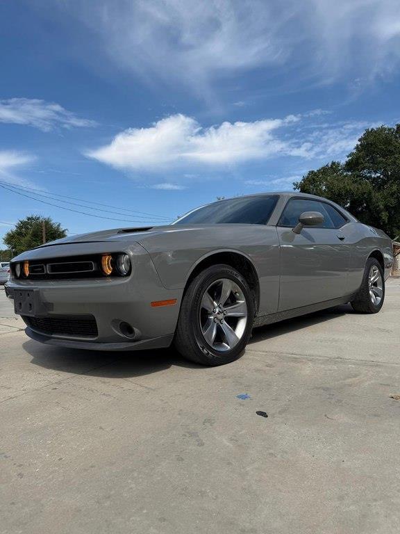 2018 Dodge Challenger SXT