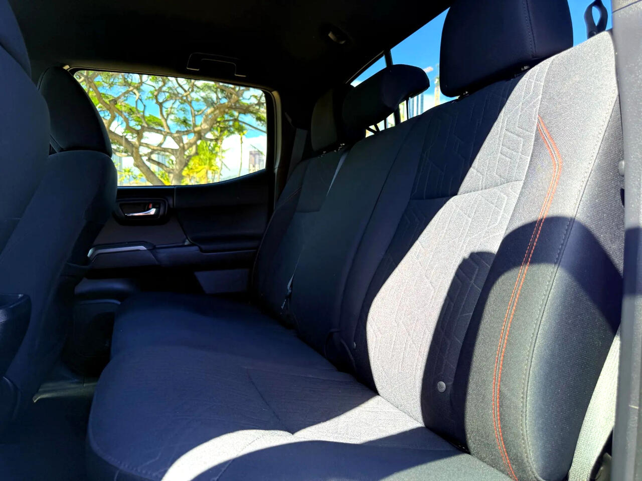 2020 Toyota Tacoma 4x4 TRD Double Cab photo 9