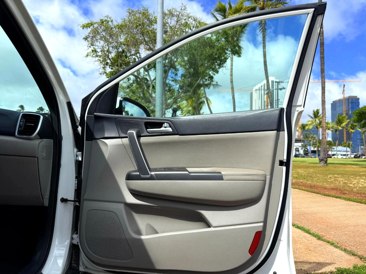 2022 Kia Sportage Nightfall Edition photo 14
