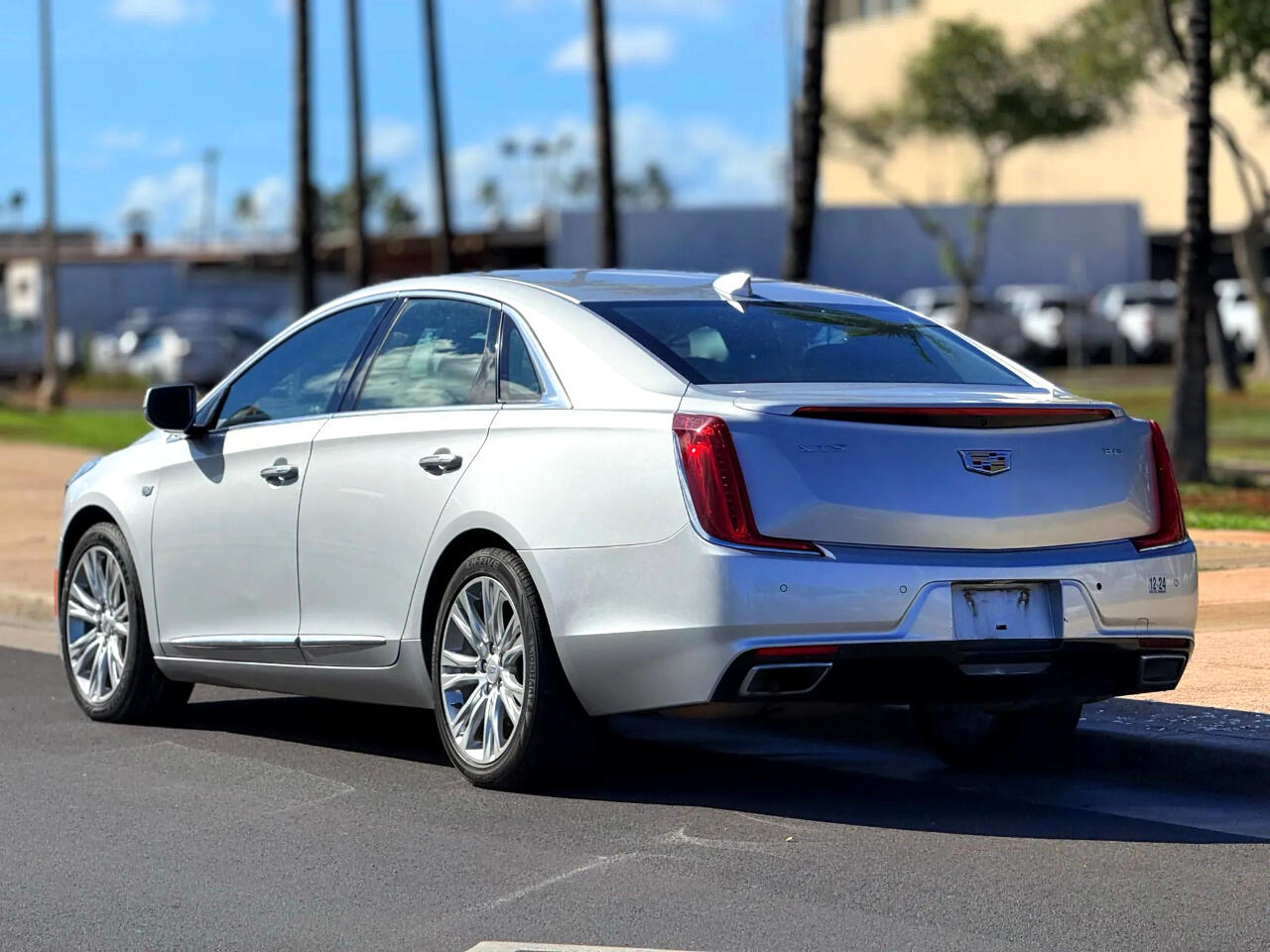 2019 Cadillac XTS Luxury photo 3