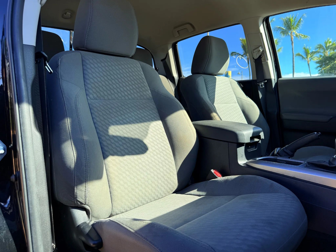 Toyota Tacoma 2WD TRD Off Road Double Cab 5' Bed V6 AT (Natl) 2022