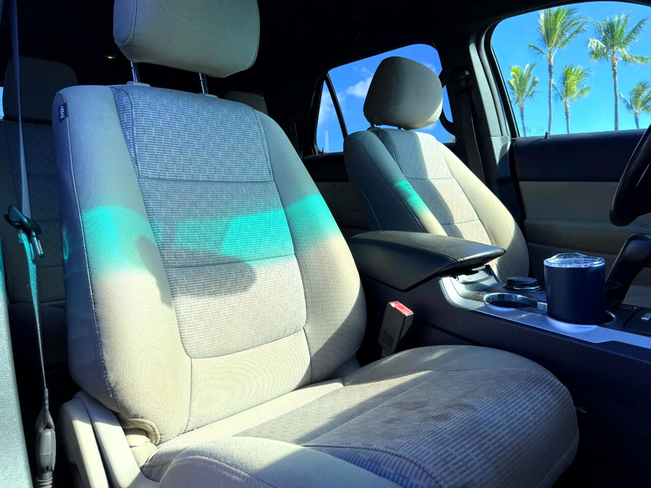 2015 Ford Explorer XLT photo 9