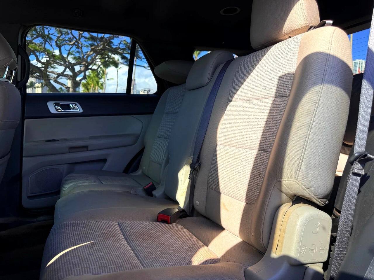 2015 Ford Explorer XLT photo 11
