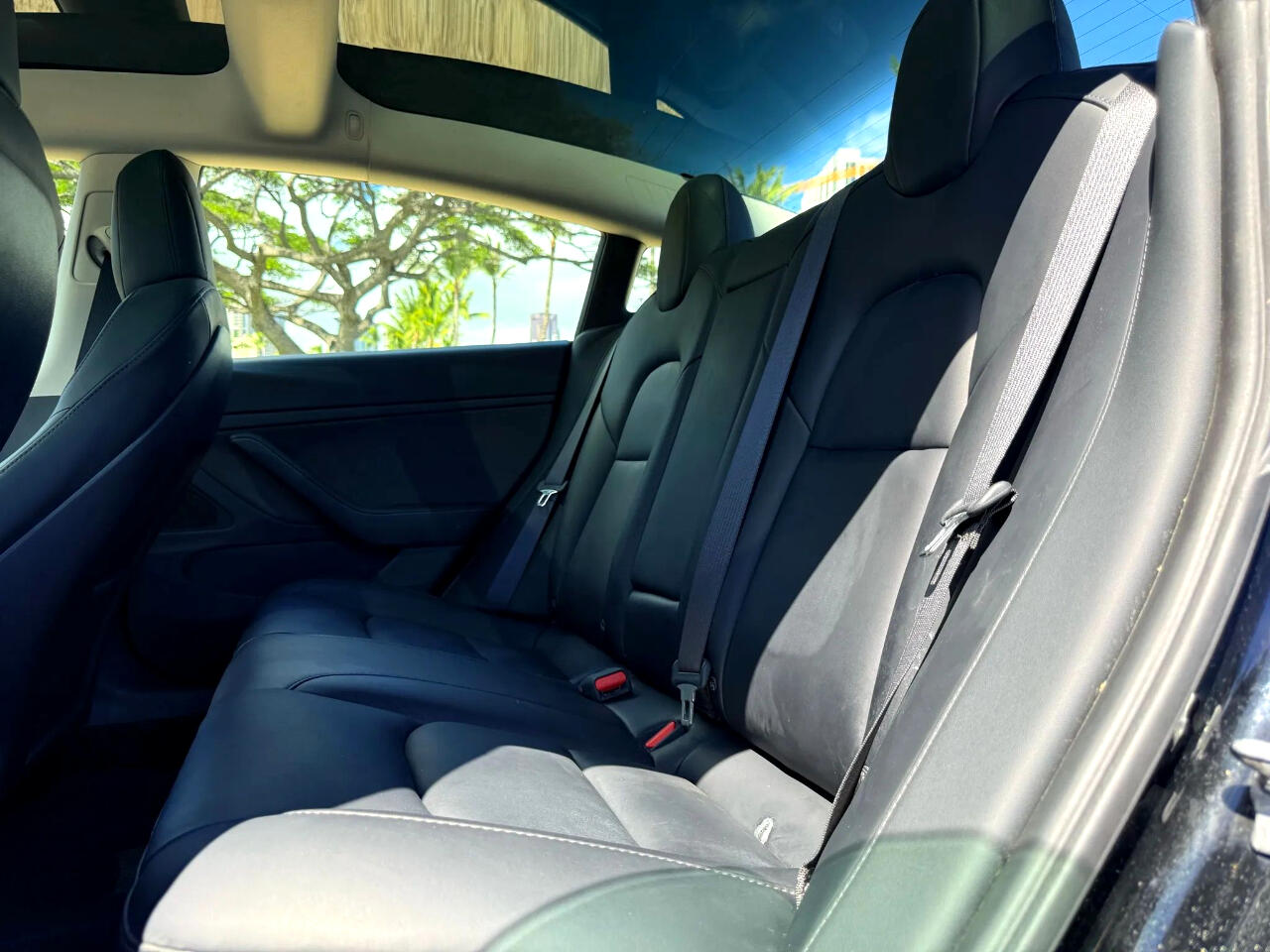 2021 Tesla Model 3 Performance photo 11