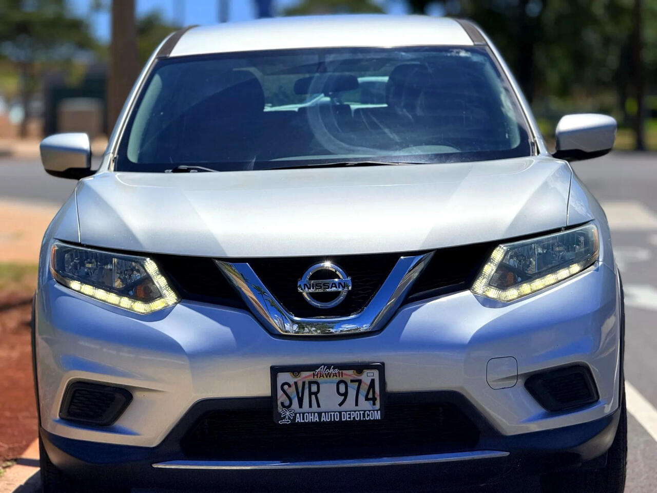2016 Nissan Rogue SV photo 6