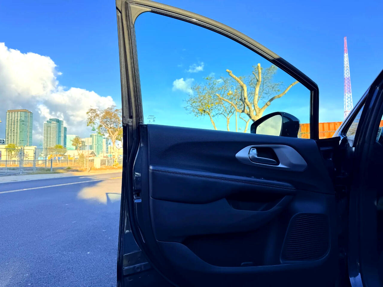 2019 Chrysler Pacifica Touring Plus photo 14