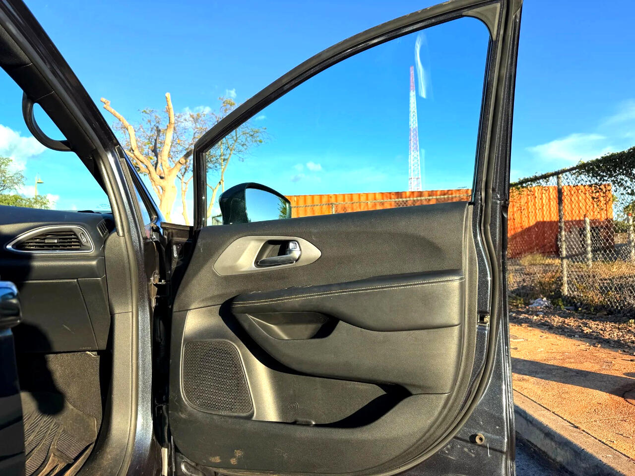 2019 Chrysler Pacifica Touring Plus photo 15