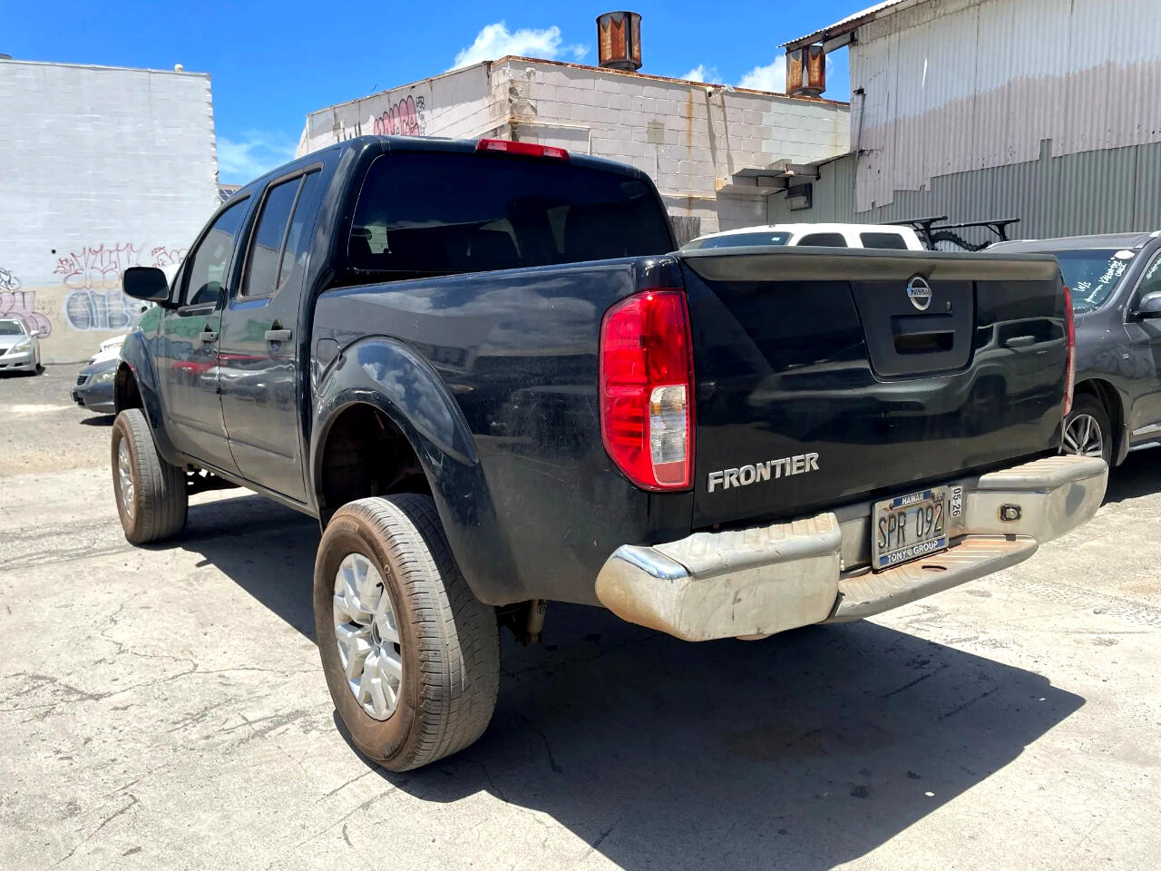 2015 Nissan Frontier Crew Cab S photo 7