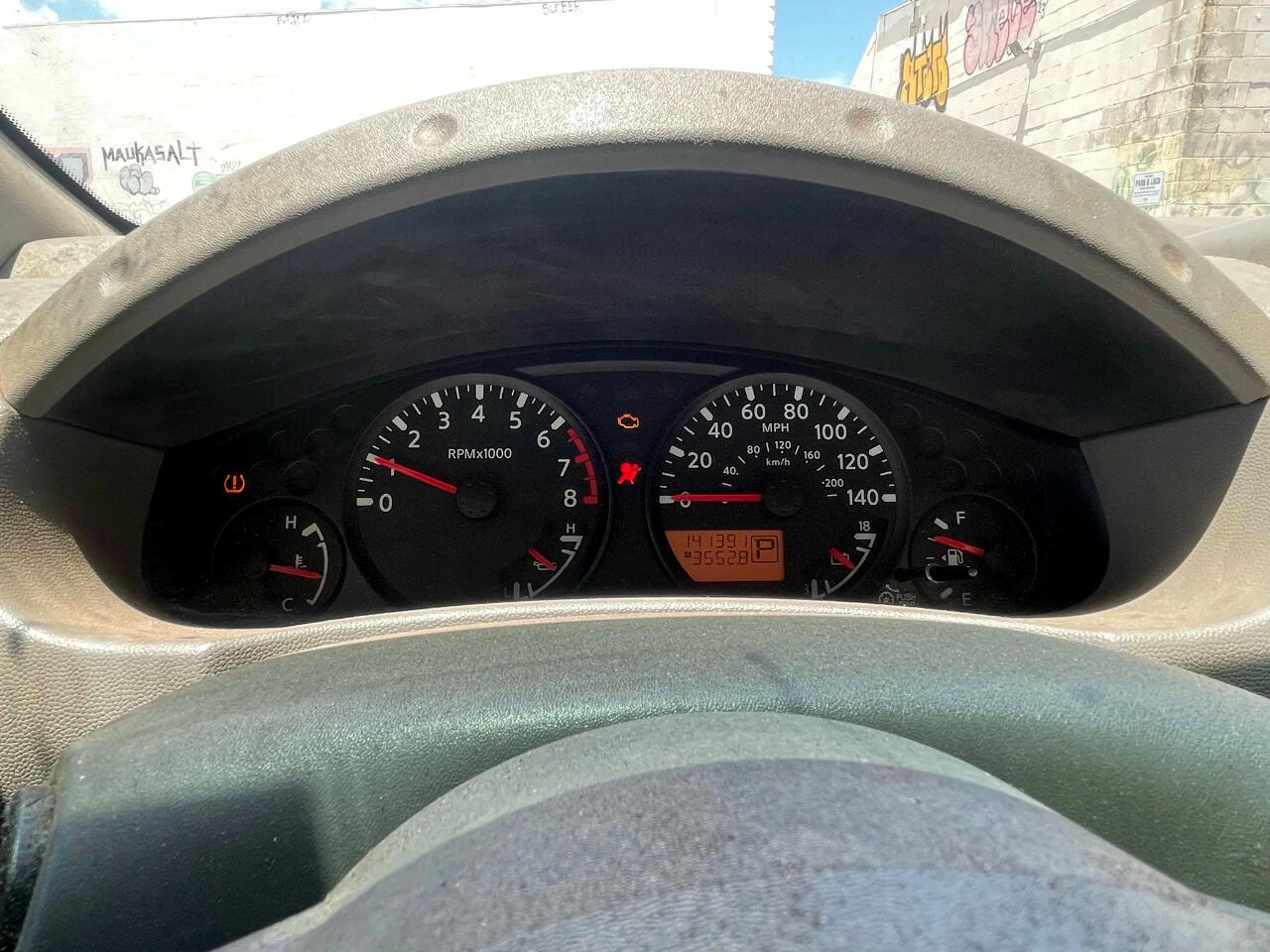 2015 Nissan Frontier Crew Cab S photo 10